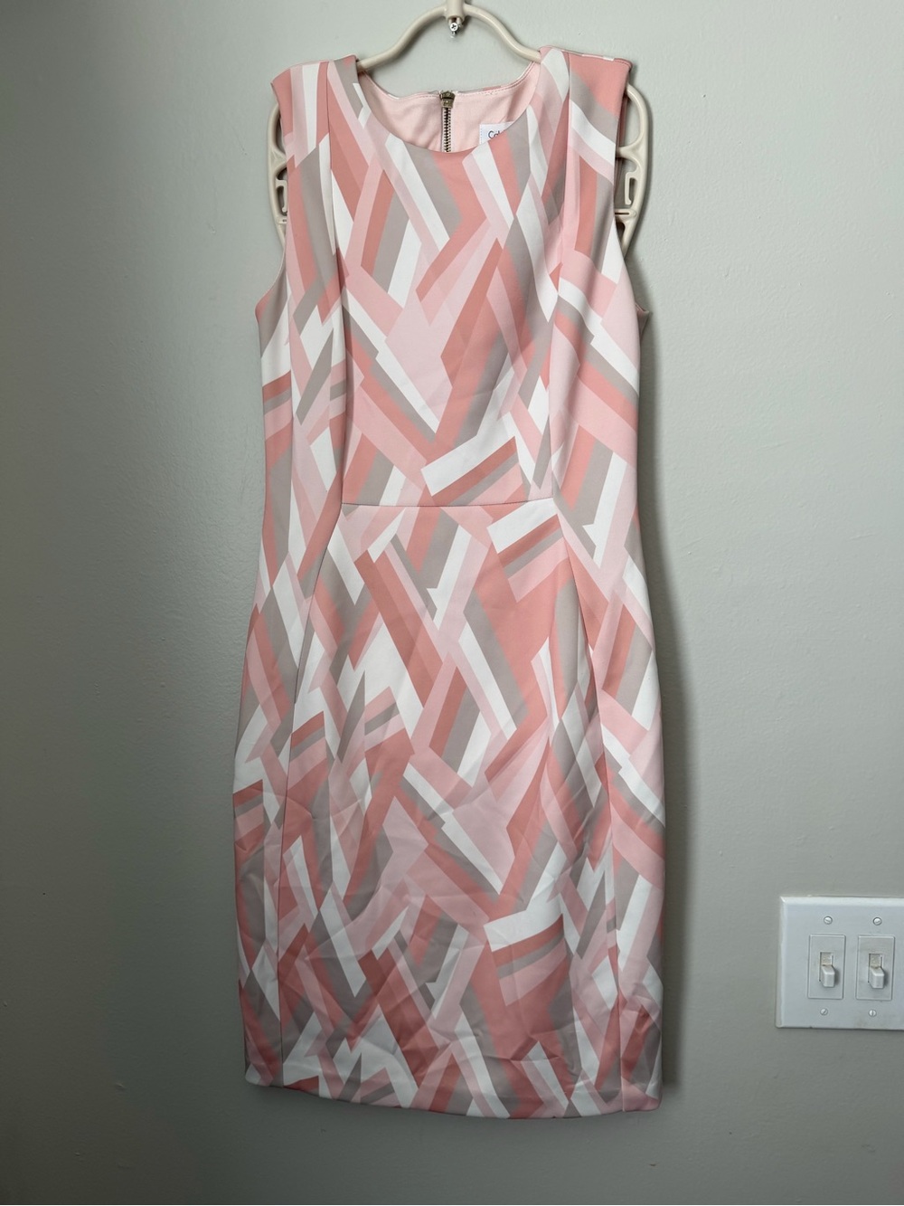 Calvin Klein Pink & White Geometric Sheath Dress